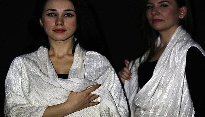 "Ateşböceği" teknolojisiyle giysiler gece de parlayacak