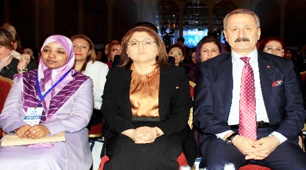 Fatma Şahin: Kadınların tam zamanlı mesaisi üzerinde çalışma yapıyoruz