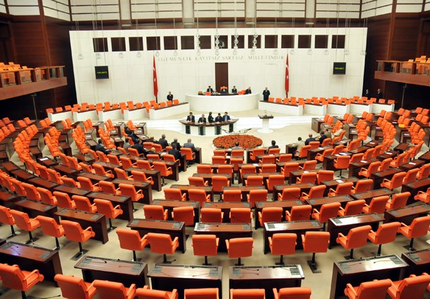 Meclis'ten üniversitelere işbirliği çağrısı