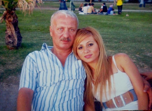 Belçika'daki kızının düğününe gitmek için Başbakan'a mektup yazdı