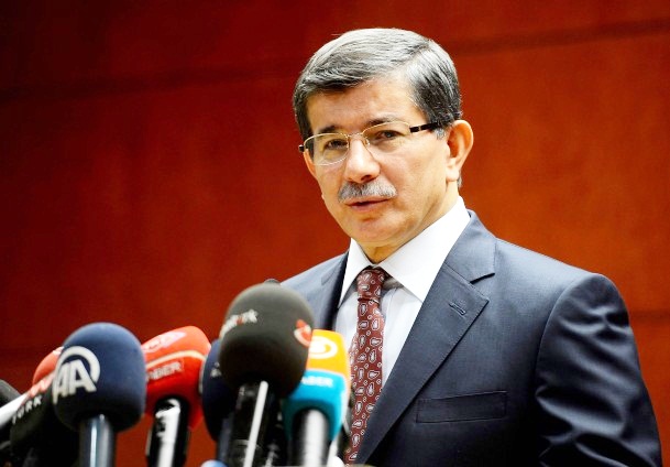 D-8 hedeflerin uzağında
