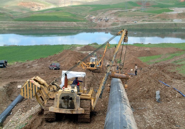 Azerbaycan'dan yeniden doğalgaz akışı