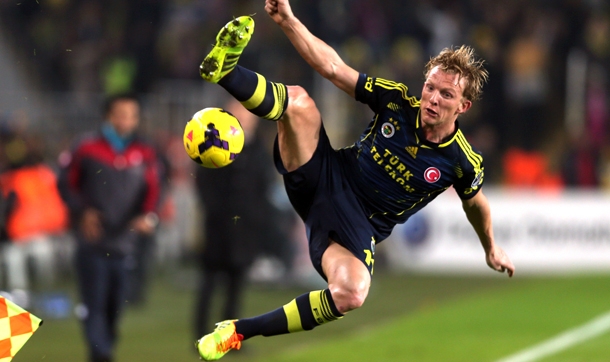Fenerbahçe, Akhisar Belediyespor'u gole boğdu