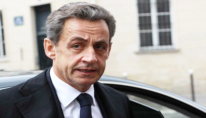 Sarkozy'nin partisi isim değiştirdi