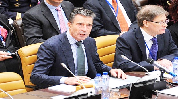 Rasmussen'den diyalog çağrısı