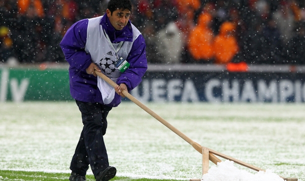 UEFA: Galatasaray-Juventus maçı yarın 14.00'de