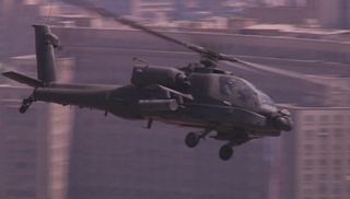 Mısır'da askeri helikopterler Tahrir üzerinde uçuş yapıyor