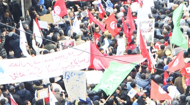 Tunus'ta "faili meçhul" protestosu
