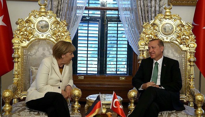 Angela Merkel'in Türkiye ziyareti Alman basınında