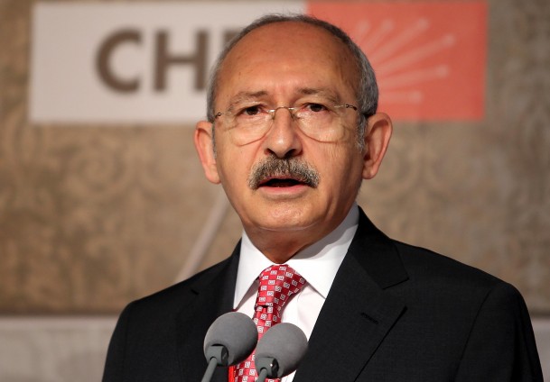 Kılıçdaroğlu İngiltere'ye gitti
