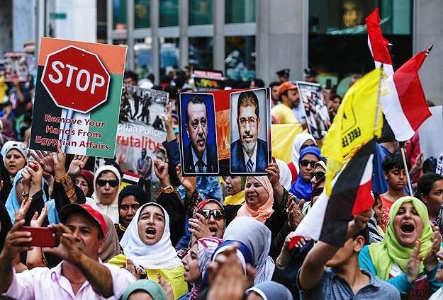 Rabia ve Nahda katliamları New York'ta protesto edildi