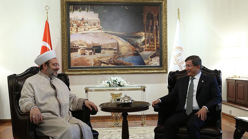Başbakan Davutoğlu, Diyanet İşleri Başkanı Görmez'i ziyaret etti