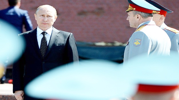 Putin Rusya'nın nükleer gücünü kontrol etti