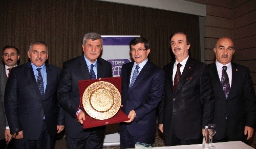 TDBB yönetimi Davutoğlu ile görüştü