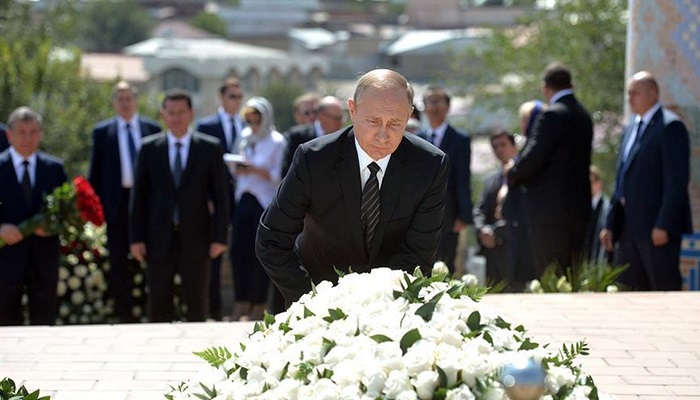 Putin, Kerimov'un mezarını ziyaret etti
