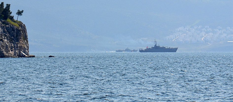 Kayıp balıkçıları mayın gemisi arıyor