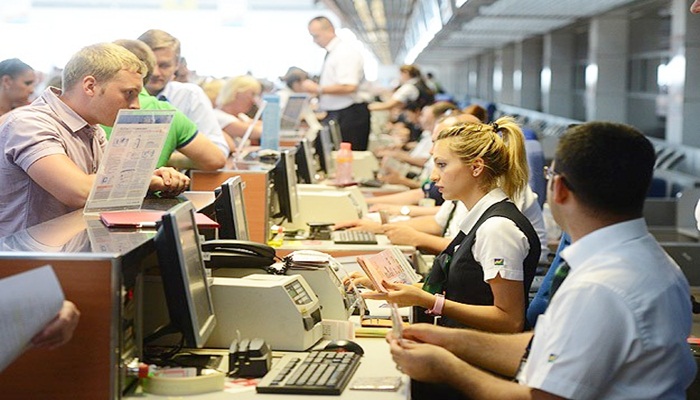 Rus turistlerin kimlikle girişine turizmcilerden destek