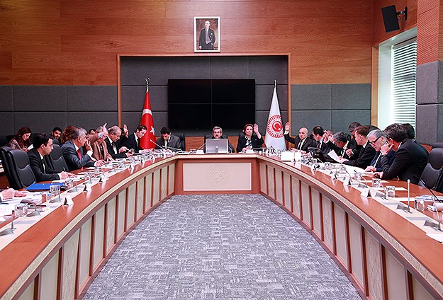İş Sağlığı ve Güvenliği Tasarısı komisyonda kabul edildi