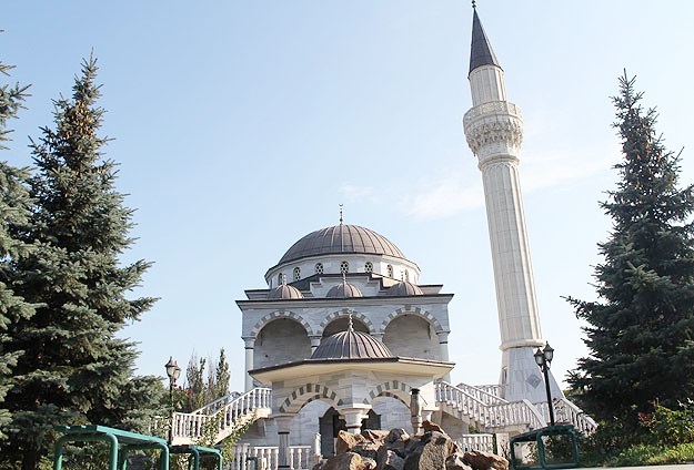 Ukrayna'da "muhteşem" cami