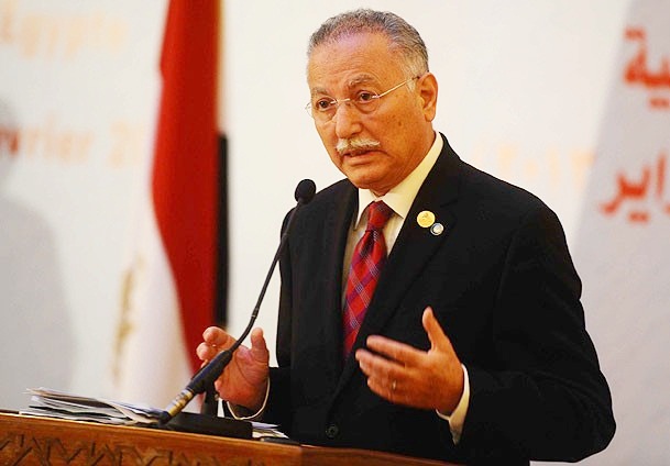 İhsanoğlu'nun kütüphanesi tarihe ışık tutacak
