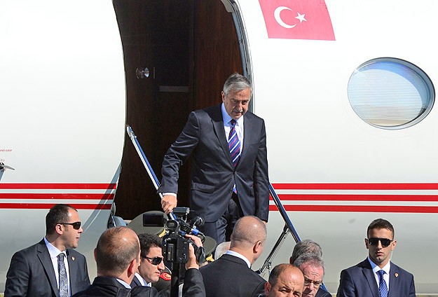 Mustafa Akıncı Türkiye'ye geldi
