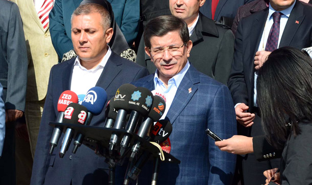 Davutoğlu: Bugün zafer günü ama bugün tevazu günüdür