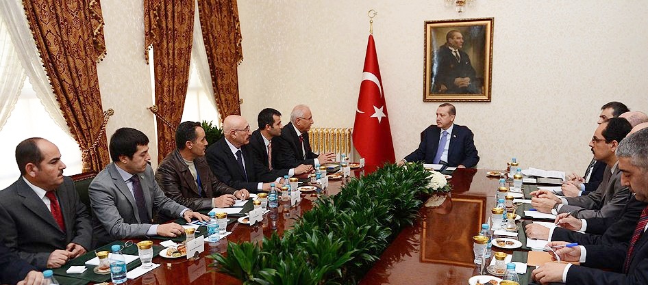 Erdoğan'dan mezhep çatışması uyarısı