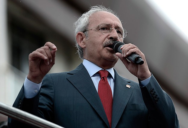 '4 yılda yoksulluğu tarihe gömeceğim'