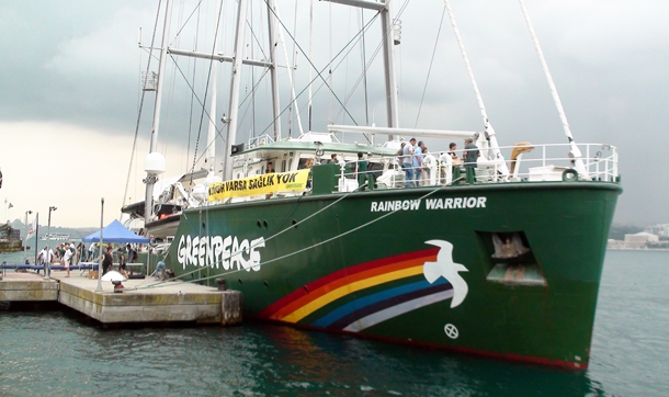 Greenpeace'nin simge gemisi İstanbul'da