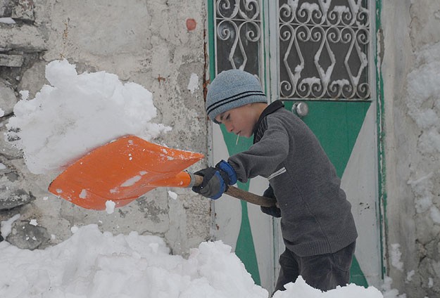 Erzurum'da öğrenciler eğitime başlayamadı