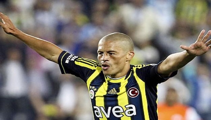 Alex futbola veda ediyor
