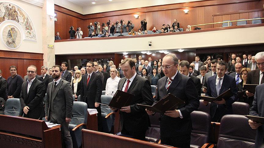 Makedonya'da erken seçim ertelendi