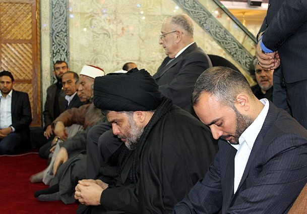 Maliki karşıtı Sünni ve Şiiler namazda buluştu