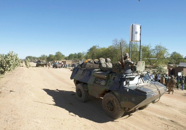 Afrika Birliği, Mali'ye asker konuşlandıracak