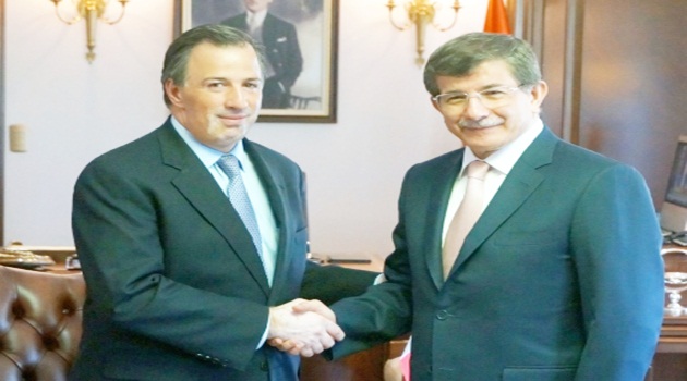 Davutoğlu, Meksikalı meslektaşı ile bir araya geldi
