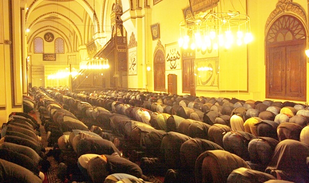 Sultanahmet'te kandil heyecanı