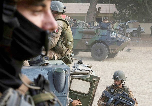 Mali bombardımanından ilk görüntüler