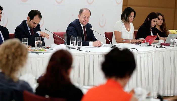 Sağlık Bakanı Akdağ: Sezaryen insanlık suçudur