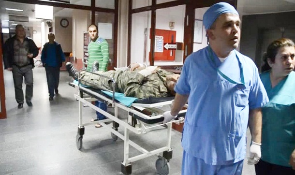 Çanakkale'de askeri birlikte patlama: 17 yaralı