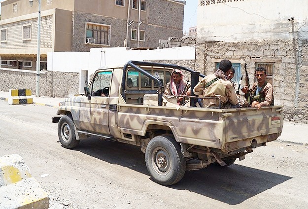 Husiler'den "şartsız diyalog" çağrısı