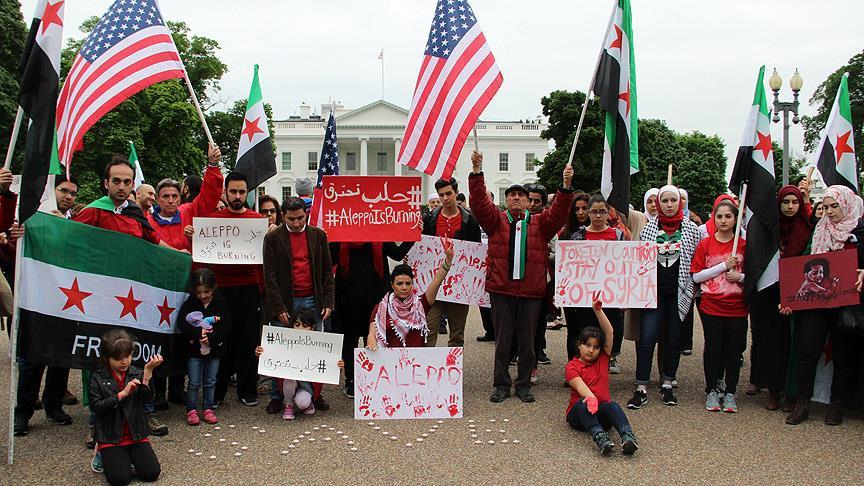Halep'teki saldırılar Beyaz Saray önünde protesto edildi