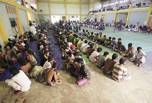 Rohingya Müslümanlarının korku dolu yolculuğu