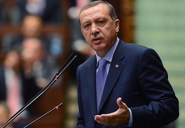 Elinizi çekin