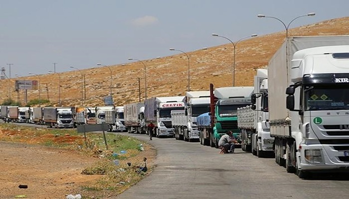Türkiye'den Irak'a 92 tırlık yardım