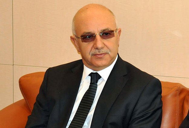 Öksüzkaya istifa etti
