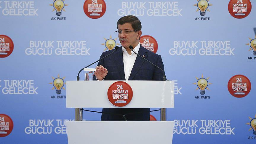 Başbakan Davutoğlu: Terörle mücadeleyi kararlılıkla sürdürmeye devam edeceğiz