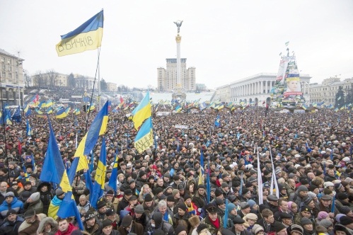 Ukrayna, Rusya ve AB'nin kıskacında