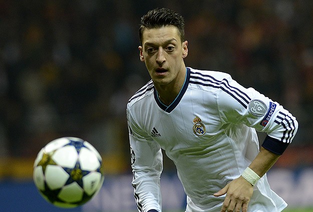 Mesut Özil Arsenal'de