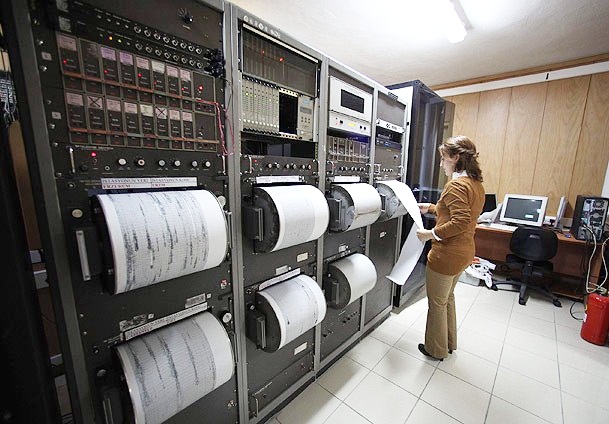 Adana'da deprem