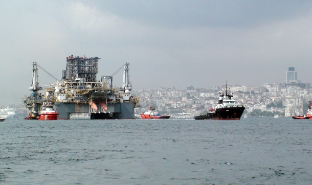 Dev platform İstanbul Boğazı'ndan geçiyor